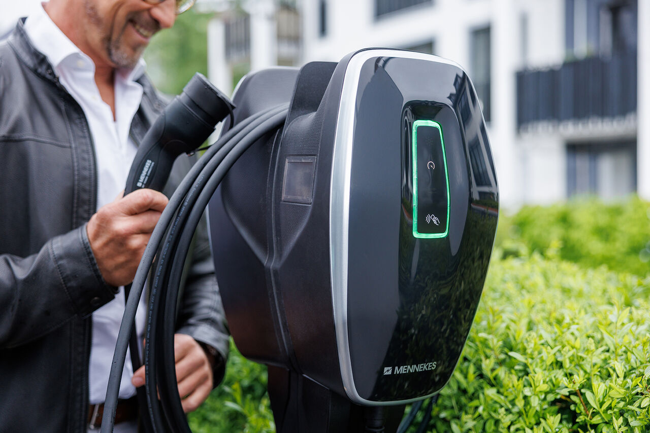 Produktbild AMTRON® 4Business 700 Produktbild AMTRON® 4Business 700